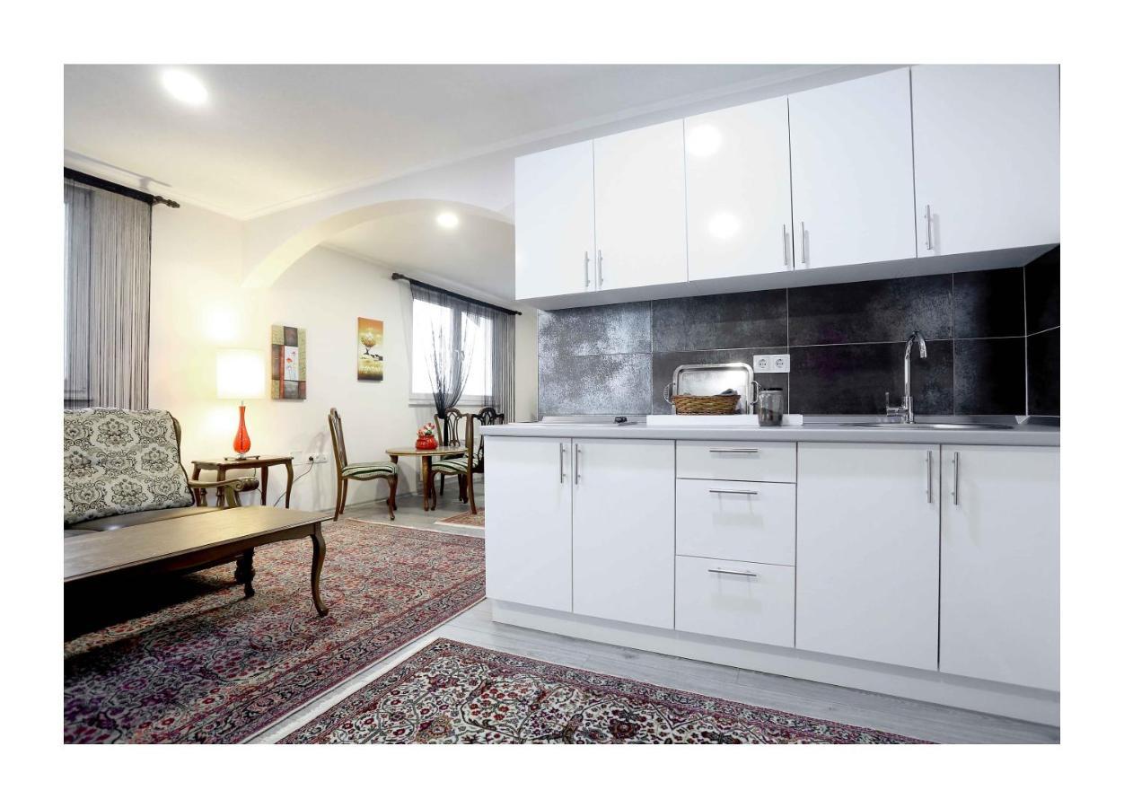 Chardak Apartment Sarajewo Zewnętrze zdjęcie